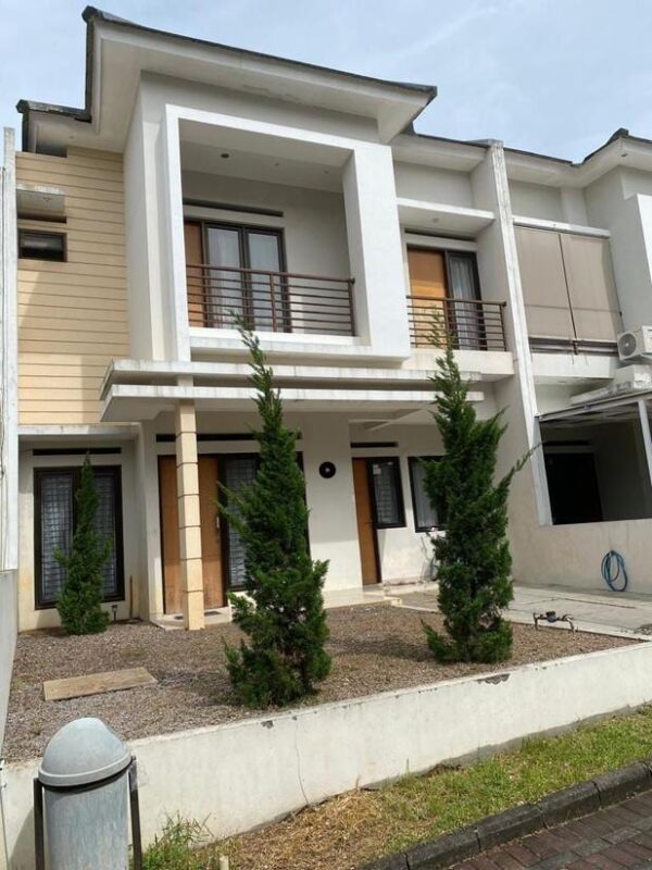 Rumah Semi Furnish Kota Bandung Hawa Sejuk di Pasir Impun View Kota Bandung