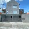 RUMAH BERGAYA INDUSTRIAL MODERN 3,5 LANTAI DI SAYAP PHH.MUSTOFA PADASUKA