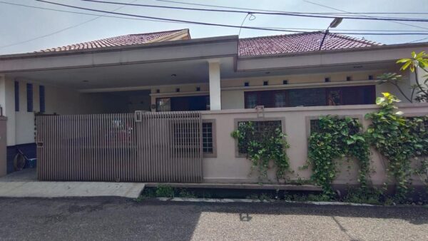 Dijual Rumah Siap Huni di Margahayu Raya Kota Bandung Buah Batu