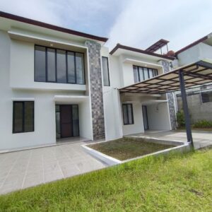 Rumah siap huni minimalis Di Setiabudi regency Bandung utara