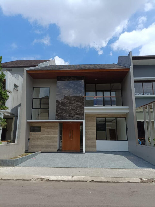 Rumah Mewah Siap Huni Di Singgasana Pradana Cibaduyut Wetan Kota