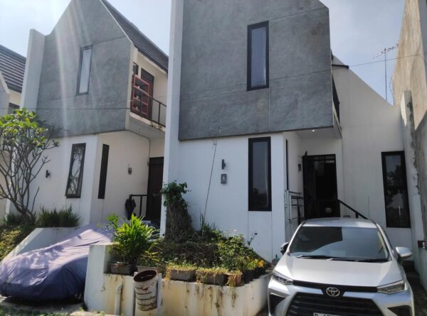 Dijual Cepat Di Bawah Pasaran Rumah Di komplek Pasir Impun