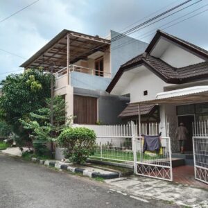 Rumah Second Siap Huni Di Perumahan Cibabat Kota Cimahi Pesantren