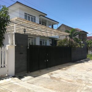 RUMAH MEWAH ASRI TERAWAT PRIVATE POOL DI GEGERKALONG BANDUNG UTARA