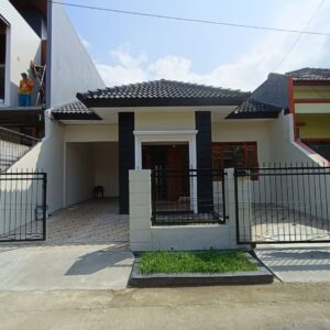 RUMAH DI KOMPLEK EXCLUSIVE DKT RS MAYAPADA PASAR KORDON MARGACINTA