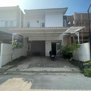 Rumah Terawat Di Kiarasari Asri Buah Batu