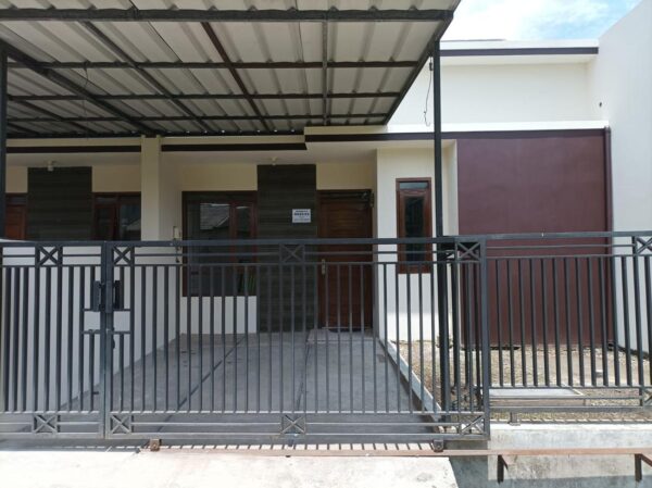 Rumah 1 lantai terawat di Rancasari Kota Bandung