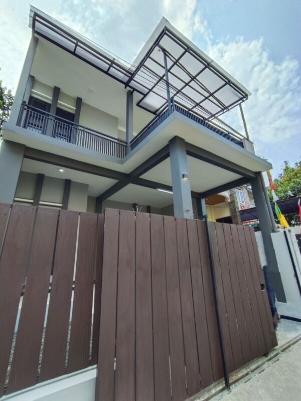 RUMAH MINIMALIS SIAP HUNI DI CIWARUGA DEKAT GEGERKALONG BANDUNG UTARA