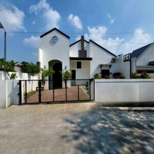RUMAH NUANSA MODERN CLASSIC KAWASAN SARIWANGI BANDUNG UTARA