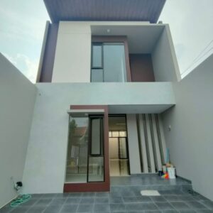 RUMAH BARU SIAP HUNI DESIGN MODERN DI PERUMAHAN EXCLUSIVE TAMAN KOPO INDAH BANDUNG SELATAN