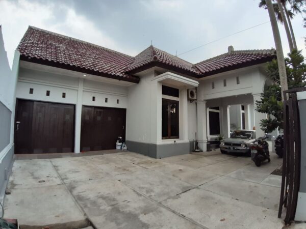 RUMAH BAGUS DAN LUAS BANGUNAN BARU DI AREA LOGAM BUAHBATU