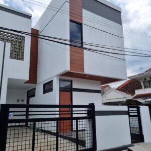 Dijual Rumah Baru di Komplek Margahayu Raya