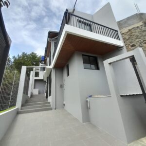 Rumah Baru Semi Villa modern Minimalis Di Setiabudi regency