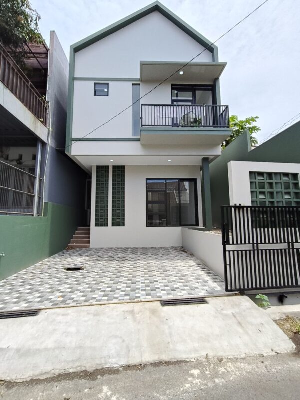 DiJUAL RUMAH BARU MINIMALIS AREA CIGADUNG DAGO BANDUNG UTARA