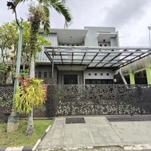 DIJUAL RUMAH BAGUS TERAWAT DALAM PERUMAHAN EXCLUSIVE ANTAPANI DEKAT SUPERINDO TERUSAN JL JAKARTA