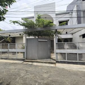 DIJUAL CEPAT RUMAH BAGUS CLASSIC MODERN KAWASAN STRATEGIS PERUMAHAN ARCAMANIK DEKAT GRIYA DAN FASILITAS UMUM