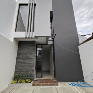 RUMAH BARU MODERN TROPIS MINIMALIS DI KOMPLEK BATU INDAH AREA BATUNUNGGAL BUAH BATU BANDUNG KOTA