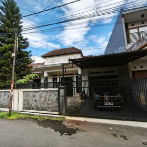 DIJUAL RUMAH BAGUS KONDISI TERAWAT KOMPLEK BATU INDAH BATUNUNGGAL, BUAH BATU BANDUNG KOTA