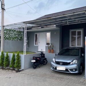 DIJUAL RUMAH ASRI TERAWAT DALAM CLUSTER BUMI PARAHYANGAN CIMAHI CIBEBER, CIMAHI SELATAN.