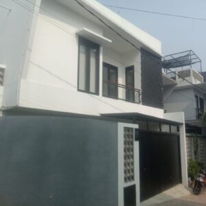 Rumah Mewah Full Furnish Posisi Hook Strategis Cigadung Bandung