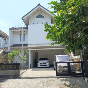 RUMAH HOMEY SIAP HUNI DI LOKASI STRATEGIS DI SOEKARNO HATTA BANDUNG TIMUR