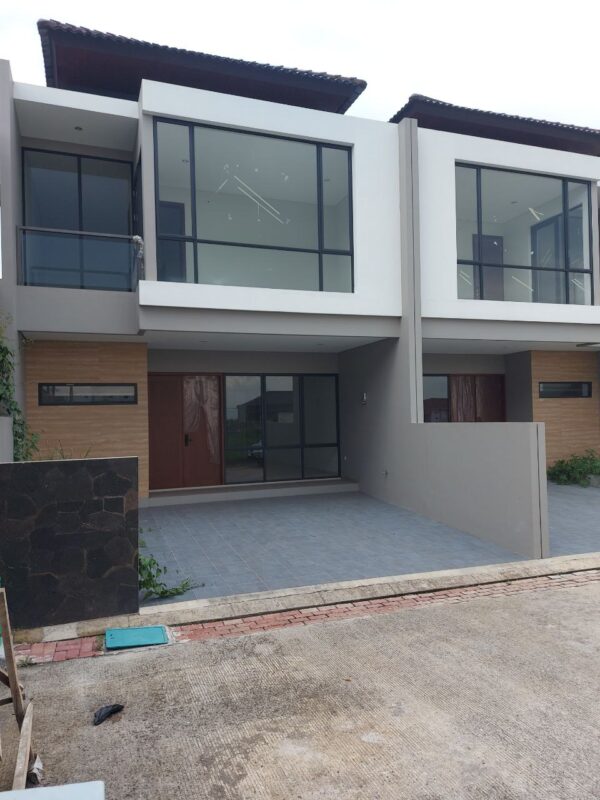 RUMAH MODEREN DAN ASRI MINIMALIS MEWAH DI SETRA DUTA BANDUNG UTARA