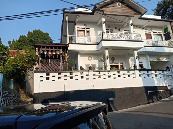 Dijual BU Rumah Kost 12 Kamar full Furnished Dekat Hotel GH Universal Setiabudi Bandung Utara