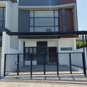 RUMAH BARU MODERN KAWASAN PERUMAHAN SETRA DUTA BANDUNG UTARA