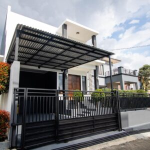 RUMAH SIAP HUNI DENGAN PRIVATE POOL INDOOR DALAM PERUMAHAN ISLAMI BANDUNG UTARA