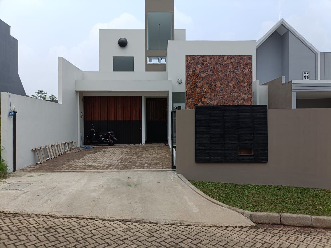 RUMAH BARU TROPIS MODERN BANYAK BUKAAN DI KAWASAN SETIABUDI REGENCY BANDUNG UTARA RUMAH BARU TROPIS MODERN BANYAK BUKAAN DI KAWASAN SETIABUDI REGENCY BANDUNG UTARA