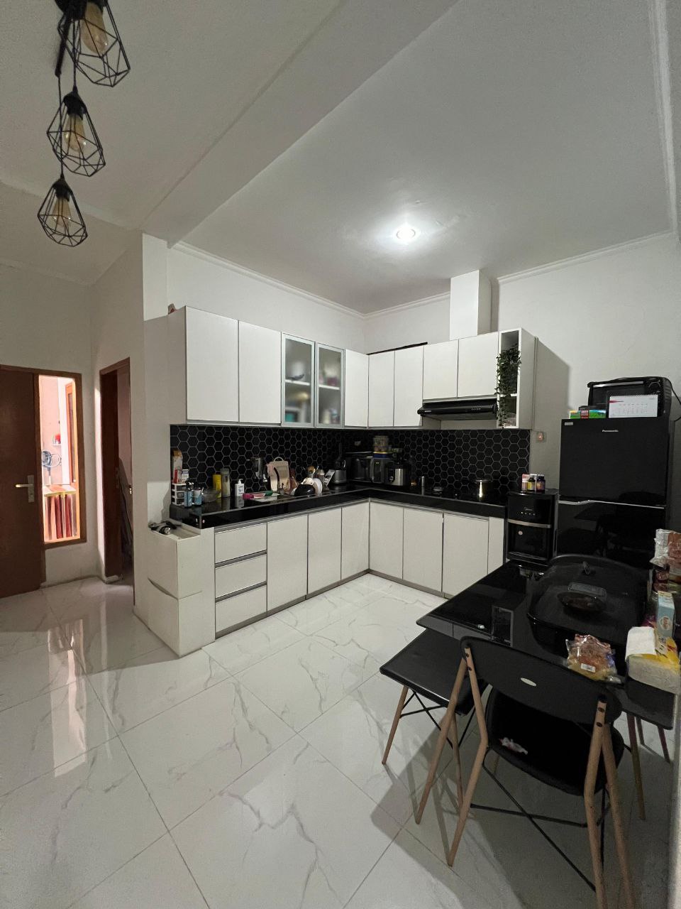 DIJUAL RUMAH MINIMALIS SIAP HUNI BANGUNAN TERAWAT PERUMAHAN SARIWANGI BANDUNG πππ°ππ°