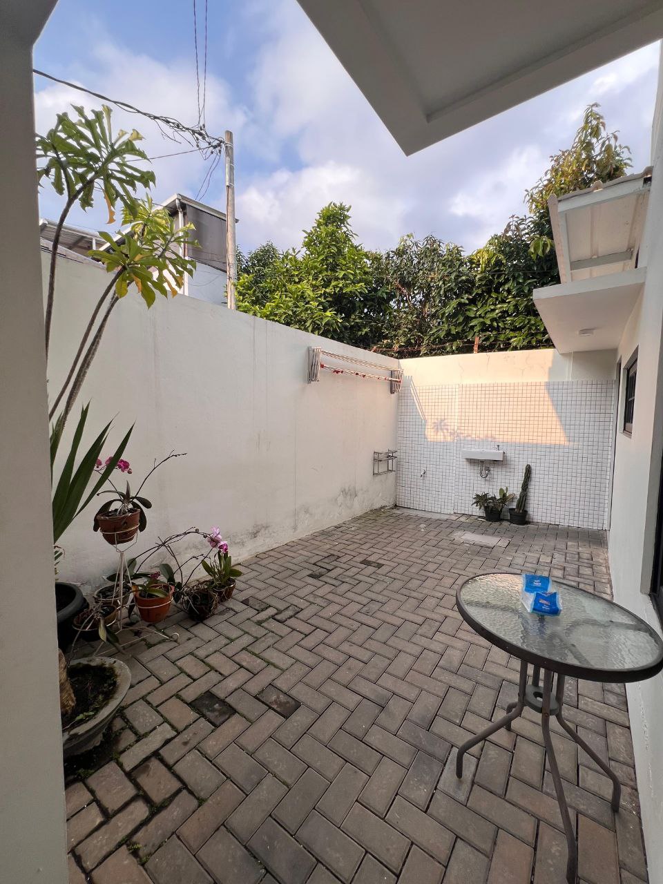 Dijual Rumah baru bangun / Urban Minimalis Dalam cluster dekat gegerkalong ciwaruga bandung utara