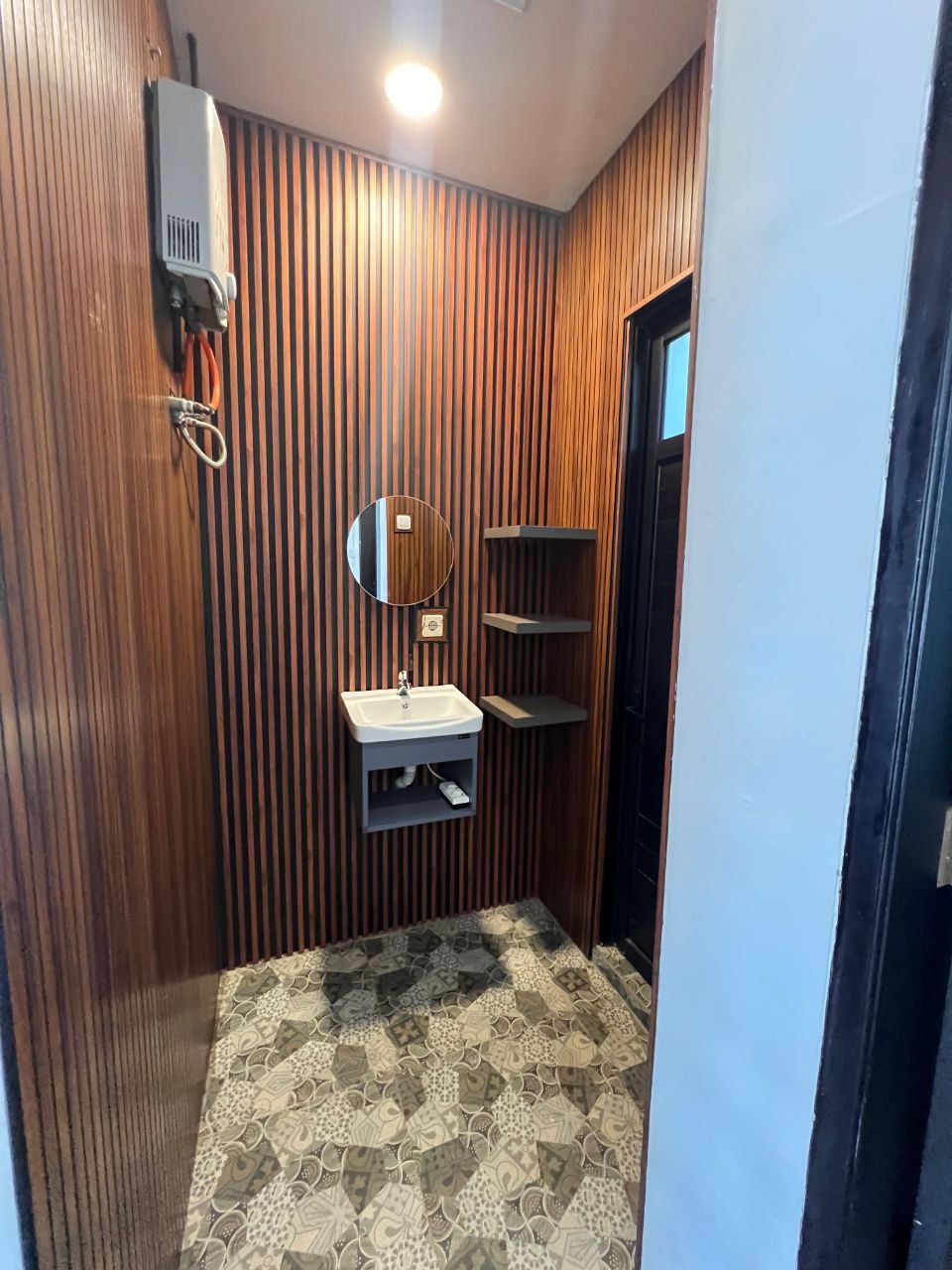 Dijual Rumah baru bangun / Urban Minimalis Dalam cluster dekat gegerkalong ciwaruga bandung utara