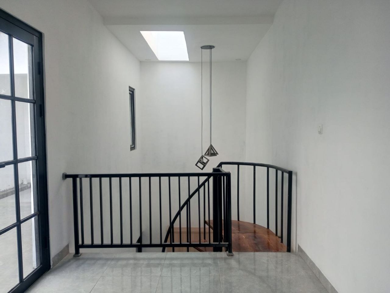 Rumah Baru Modern Asri dan Sejuk Di Cihanjuang Cimahi Gegerkalong Bandung Utara