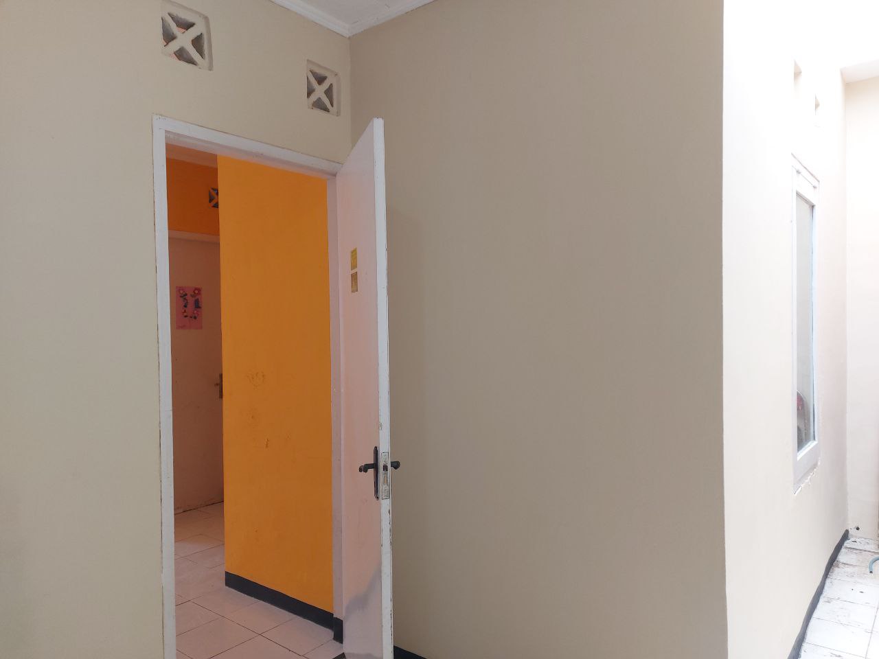 DIJUAL RUMAH TERAWAT ASRI DI SARIWANGI MEKARWANGI PARONGPONG BANDUNG BARAT