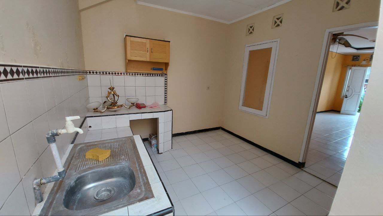 DIJUAL RUMAH TERAWAT ASRI DI SARIWANGI MEKARWANGI PARONGPONG BANDUNG BARAT