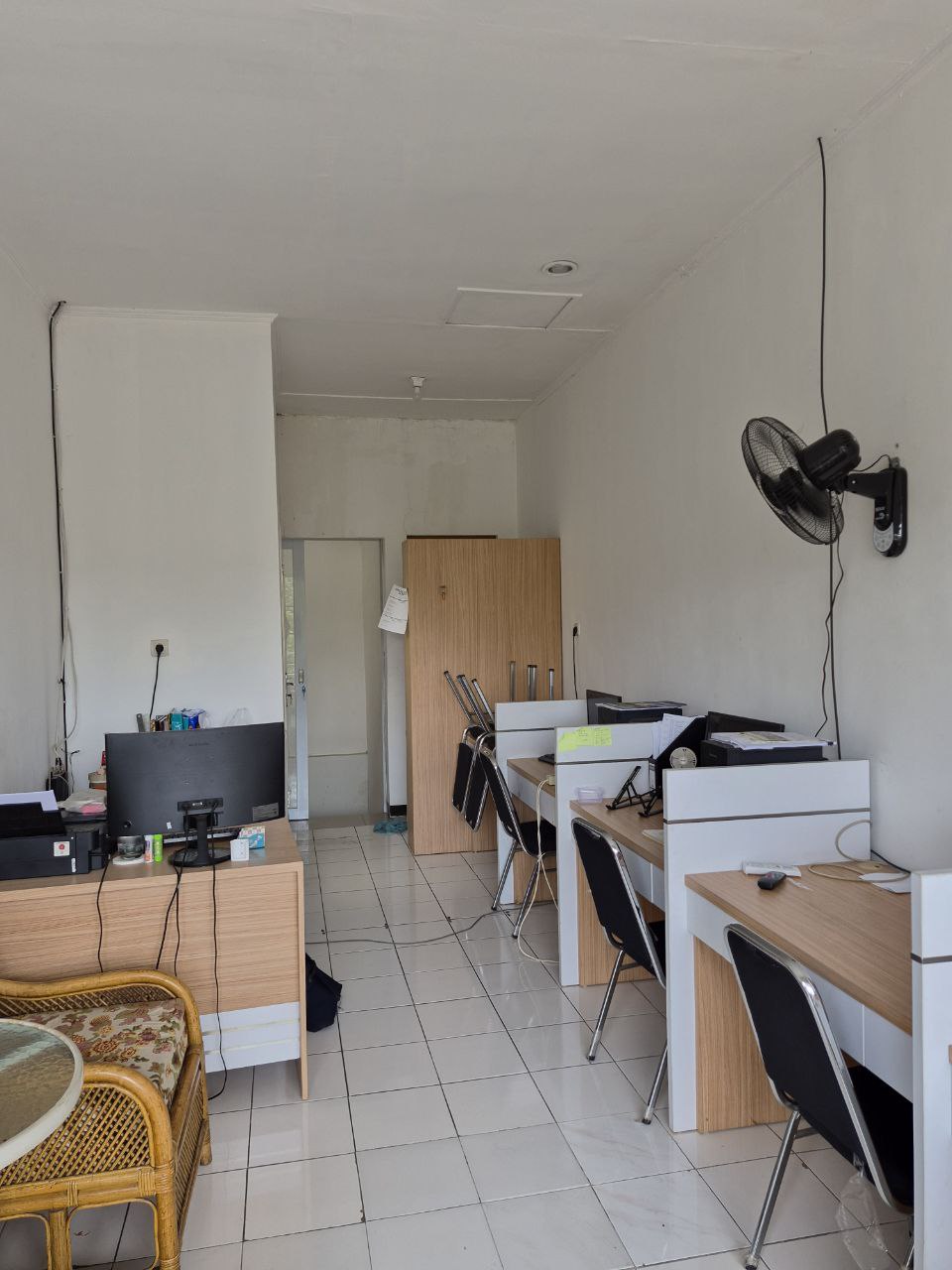 DIJUAL RUMAH TERAWAT STRATEGIS DI KOMPLEK ELIT BATUNUNGGAL DALAM CLUSTER BANDUNG TENGAH DEKAT KE EXIT TOL BUAH BATU