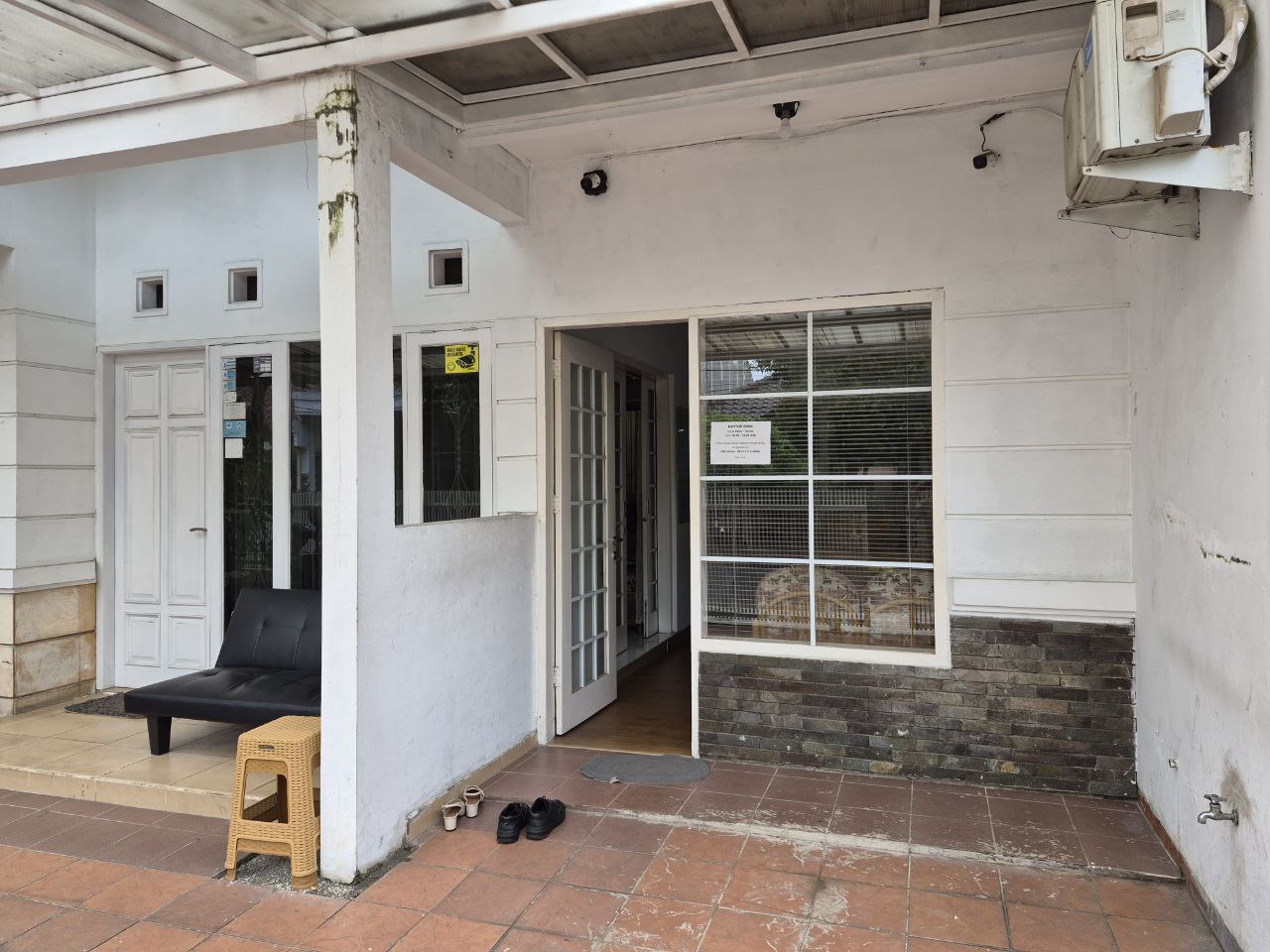 DIJUAL RUMAH TERAWAT STRATEGIS DI KOMPLEK ELIT BATUNUNGGAL DALAM CLUSTER BANDUNG TENGAH DEKAT KE EXIT TOL BUAH BATU