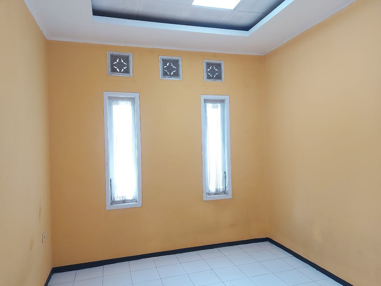 DIJUAL RUMAH TERAWAT ASRI DI SARIWANGI MEKARWANGI PARONGPONG BANDUNG BARAT